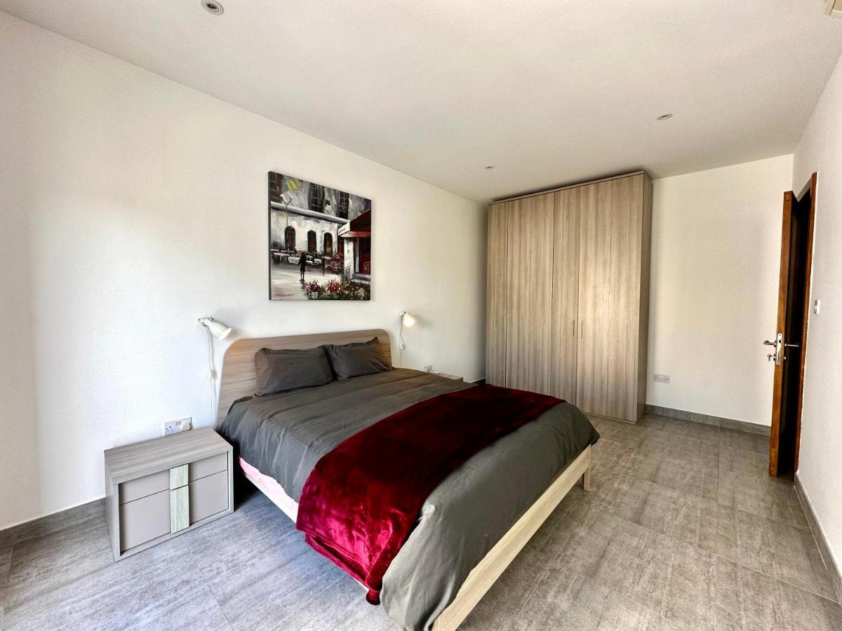 Top Floor Apt With Common Pool Close To All Amenities St. Paul's Bay Exterior photo
