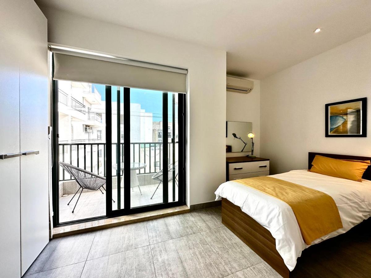 Top Floor Apt With Common Pool Close To All Amenities St. Paul's Bay Exterior photo